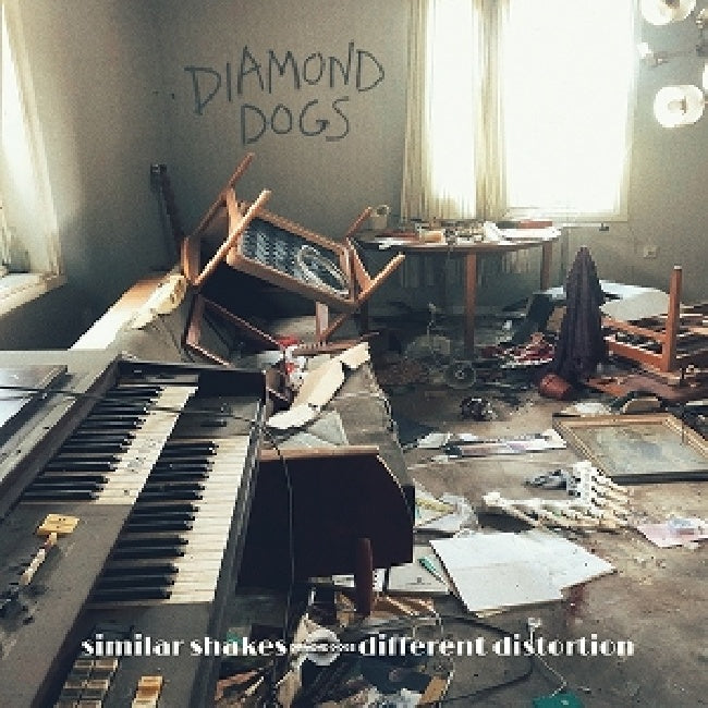 Diamond Dogs - Similar shakes different distortion (CD)