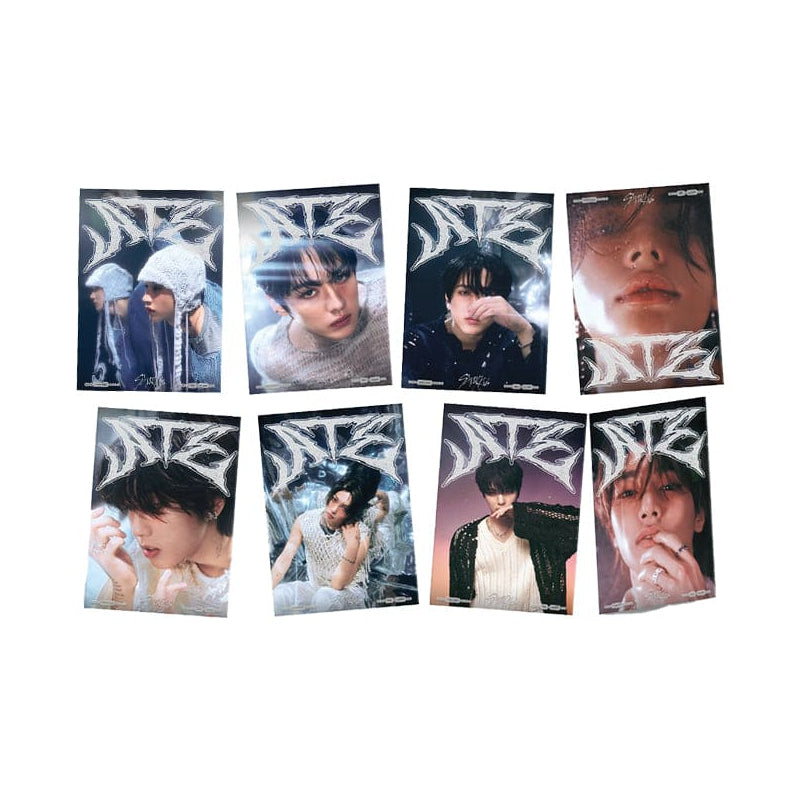 Stray Kids - Ate (Lyrics Photo Card(S), Photobook CD)