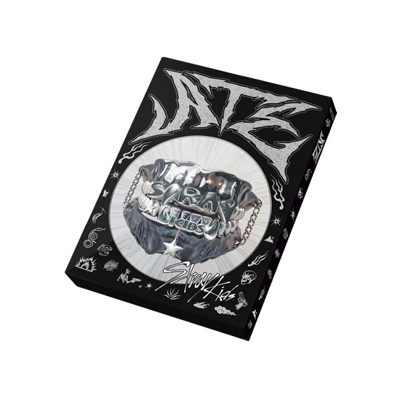 Stray Kids - Ate (Photo Card(S) Poster(S) Sticker(S) Postcard(S) CD)