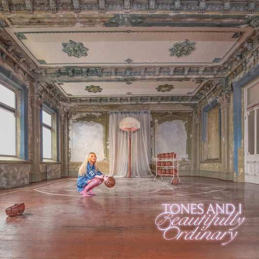 Tones & I - Beautifully ordinary (Booklet CD)