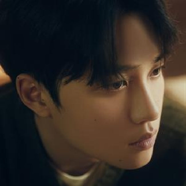 D.o. - Expectation (2nd Mini Album / 80pg. Photobook / a Version CD)